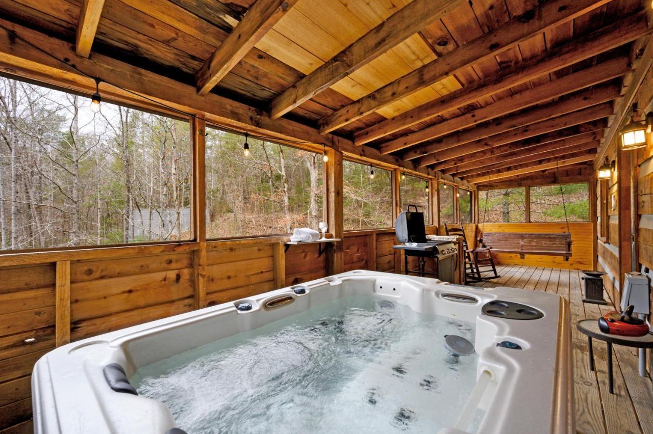 The Robins Nest With Hot Tub Pigeon Forge Exterior foto