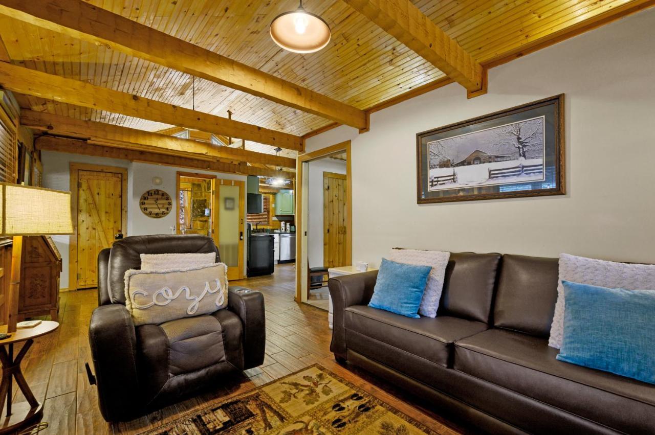 The Robins Nest With Hot Tub Pigeon Forge Exterior foto